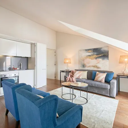 Conforto E Localizacao Premium Em Apartman